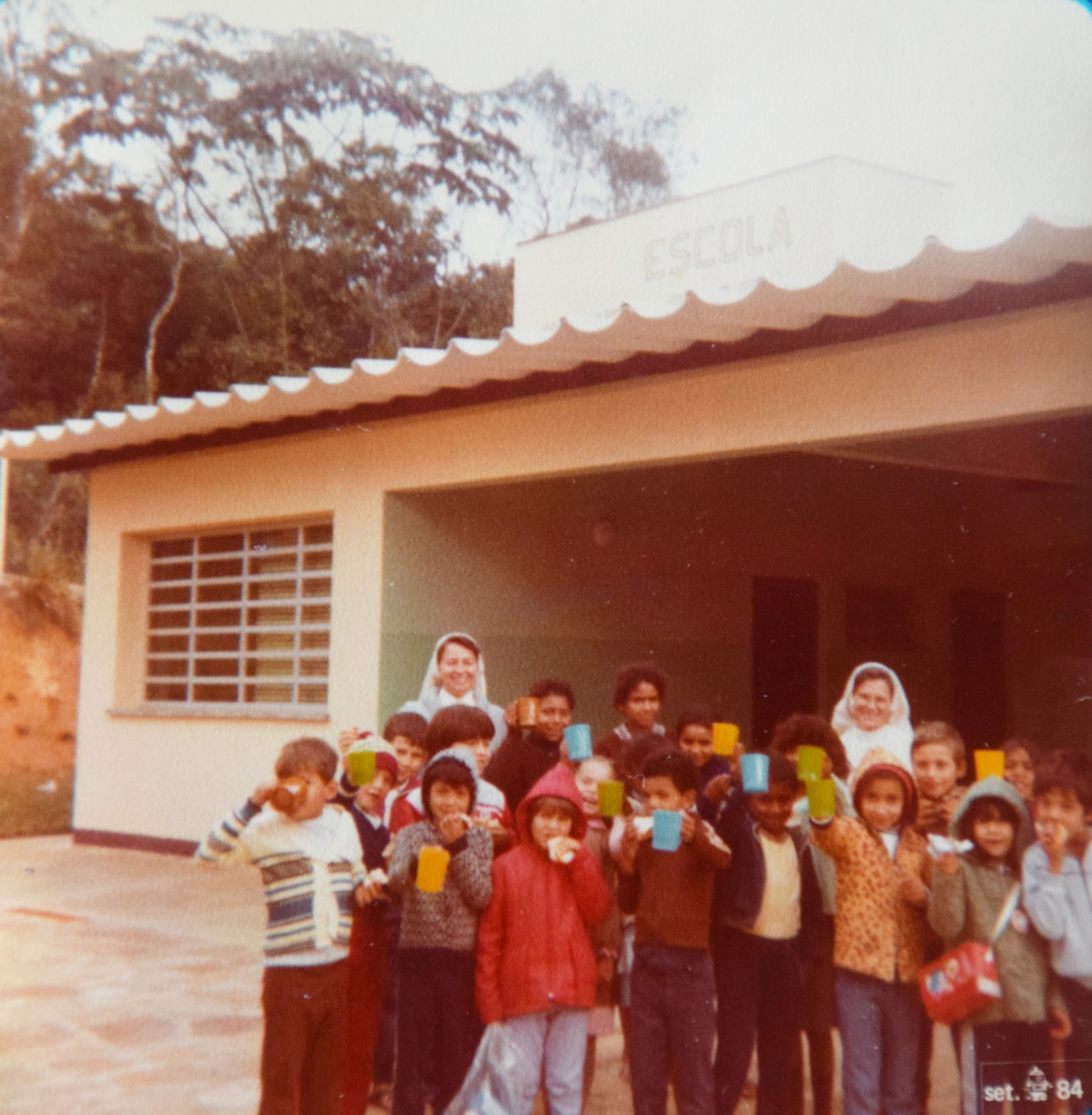 famílias dos estudantes do Colégio Franciscano Santa Clara